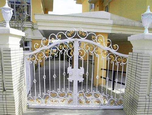 洛陽(yáng)鐵藝大門